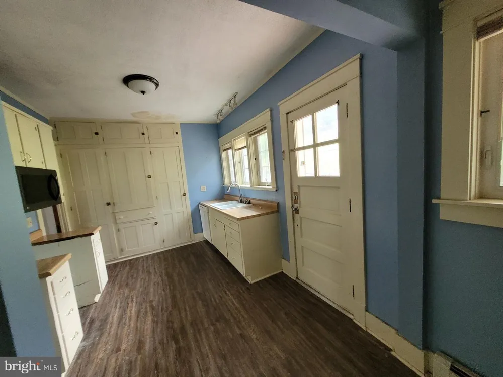 885 BRADDOCK ROAD Cumberland, MD 21502
