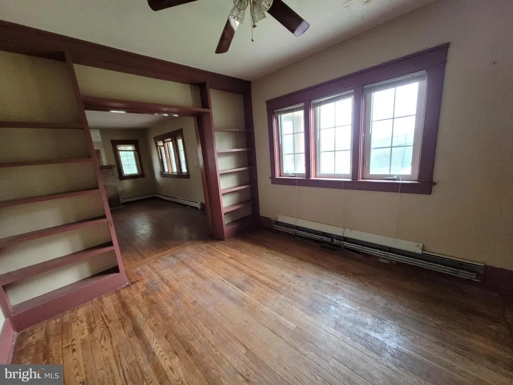 885 BRADDOCK ROAD Cumberland, MD 21502