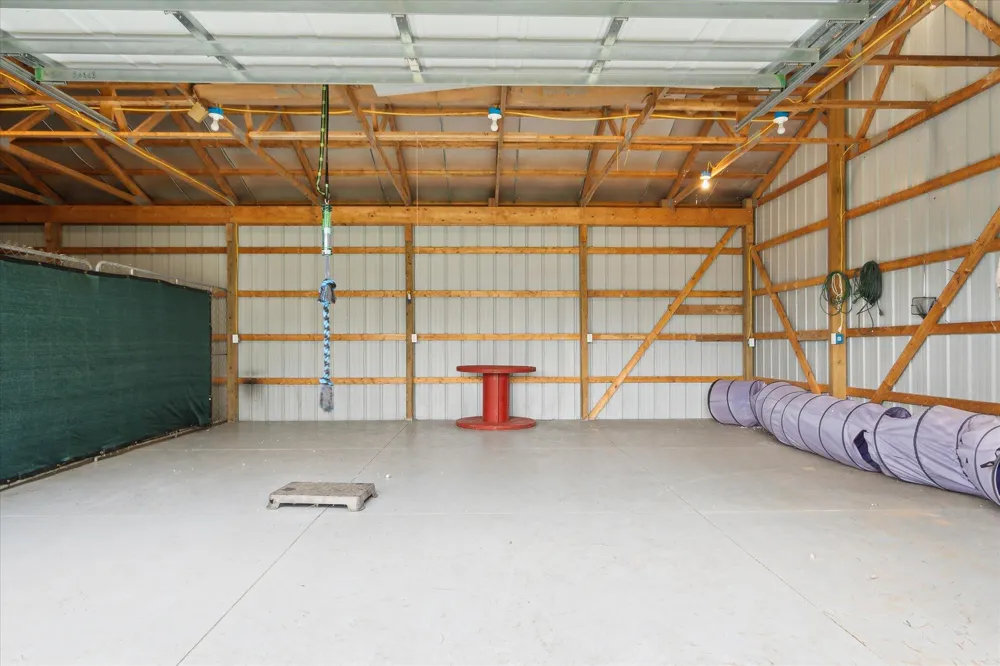 3650 Hogback Road Fowlerville, MI 48836