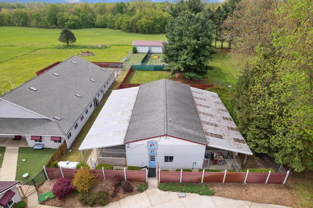3650 Hogback Road Fowlerville, MI 48836