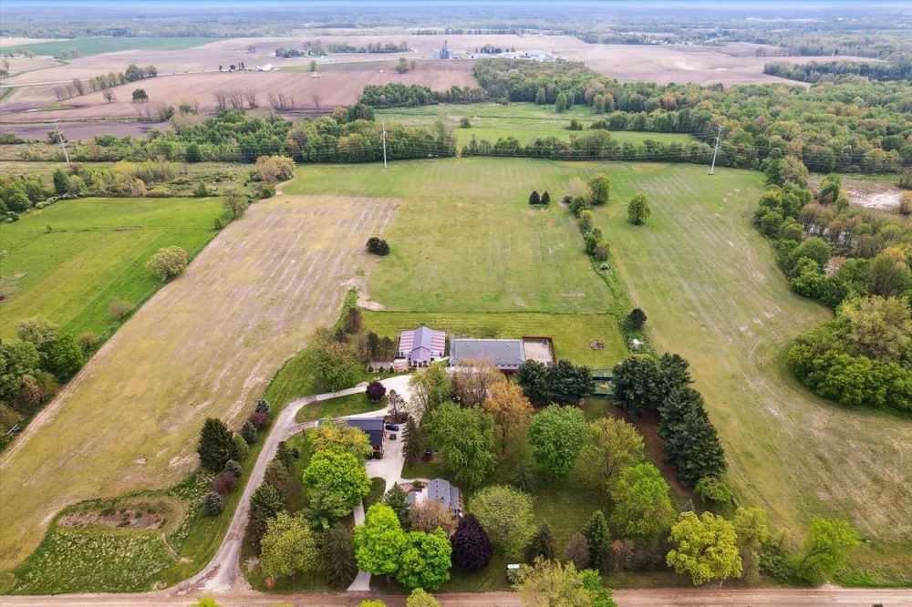 3650 Hogback Road Fowlerville, MI 48836
