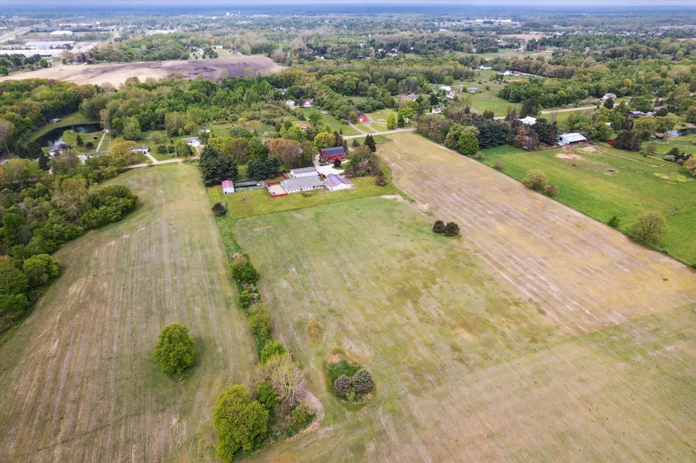 3650 Hogback Road Fowlerville, MI 48836