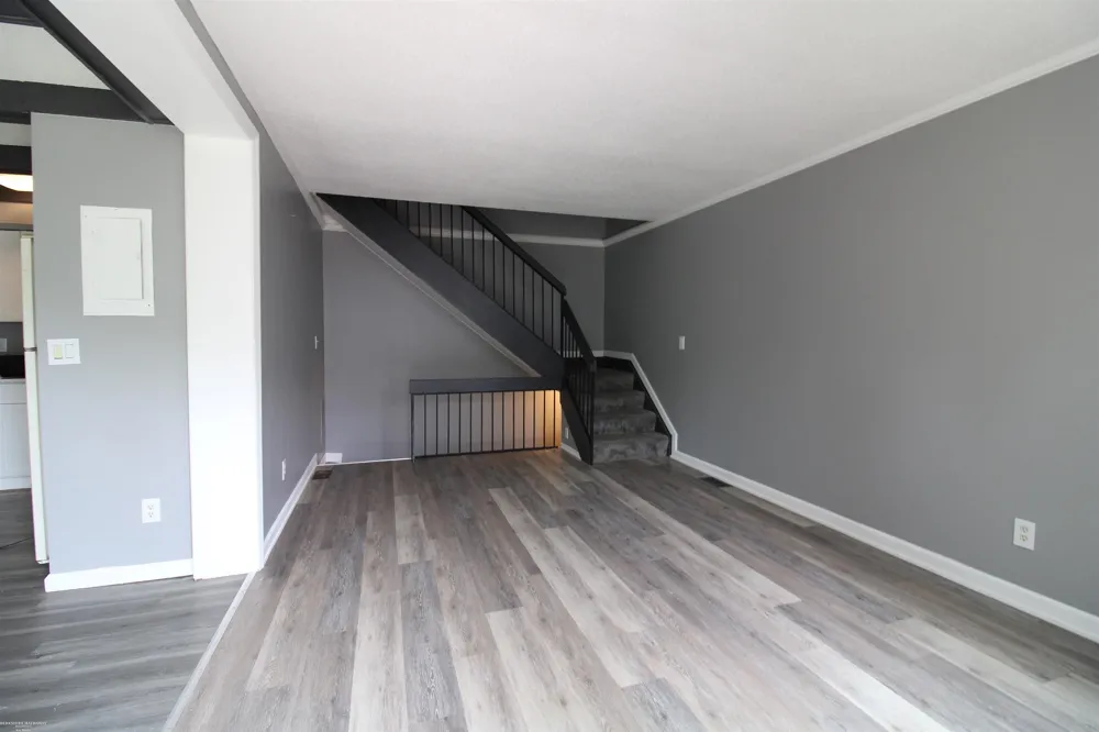 38615 Diamond Head Court Clinton Charter Township, MI 48038