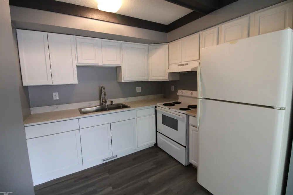 38615 Diamond Head Court Clinton Charter Township, MI 48038