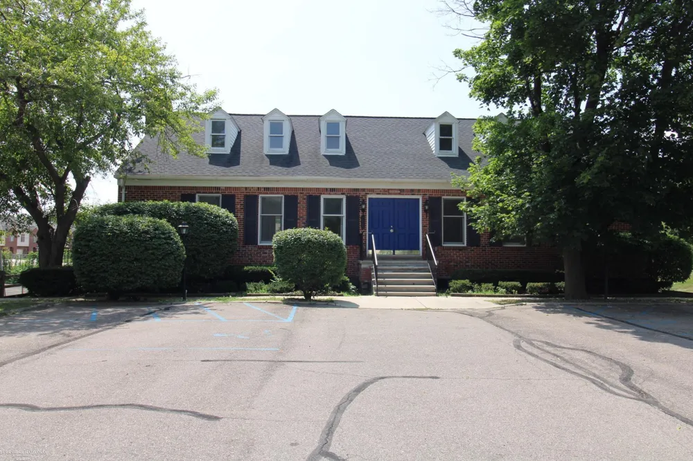 38615 Diamond Head Court Clinton Charter Township, MI 48038