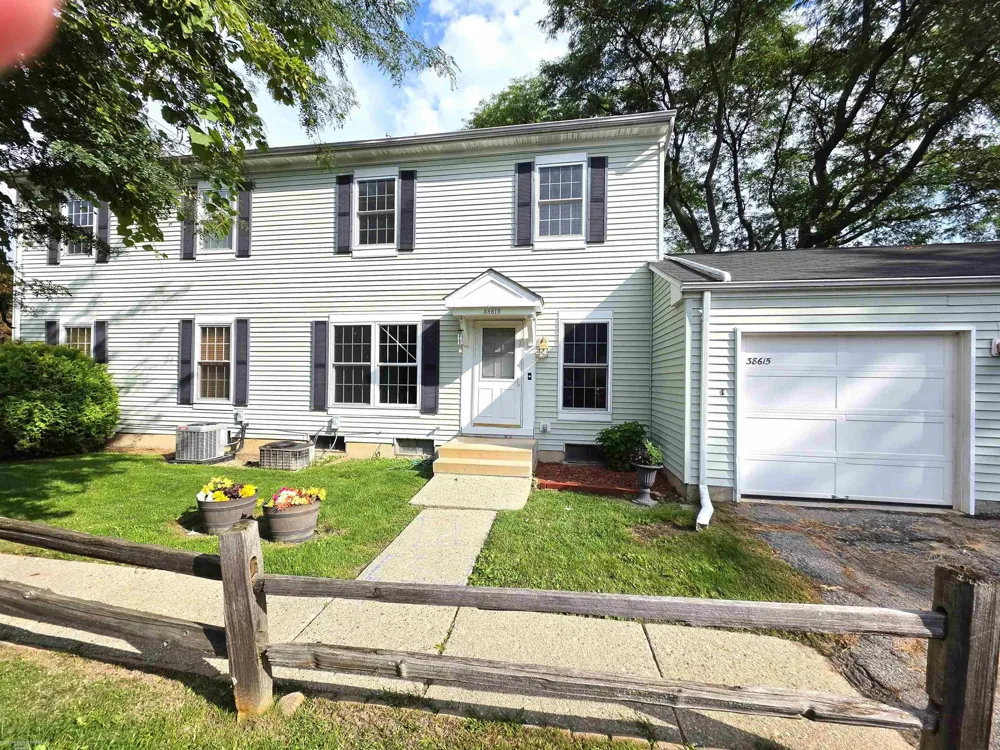 38615 Diamond Head Court Clinton Charter Township, MI 48038