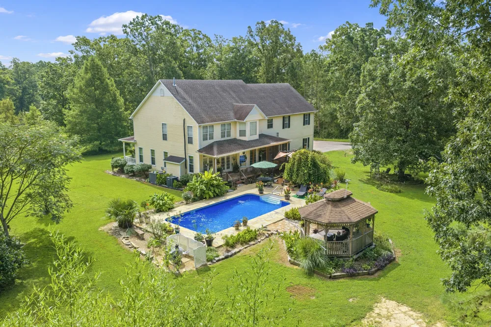 150 Beaver Ln Parsons, TN 38363