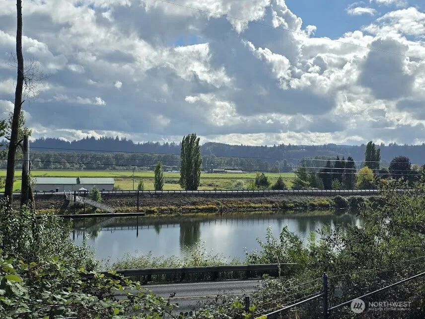 7002 Ocean Beach Highway Longview, WA 98632