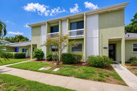 230 CYPRESS PLACE