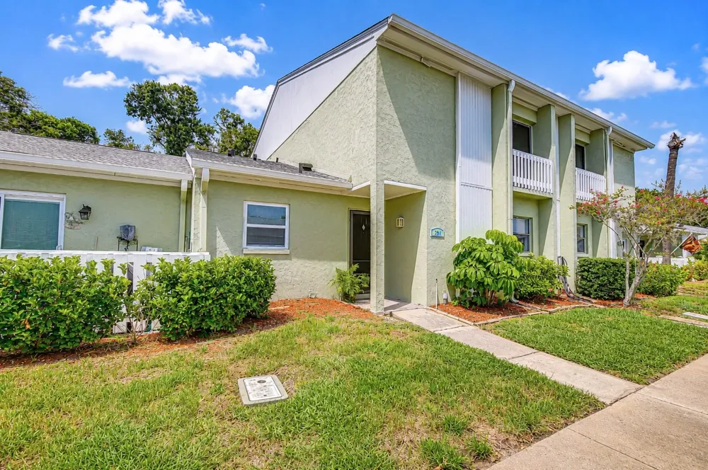 230 CYPRESS PLACE Oldsmar, FL 34677