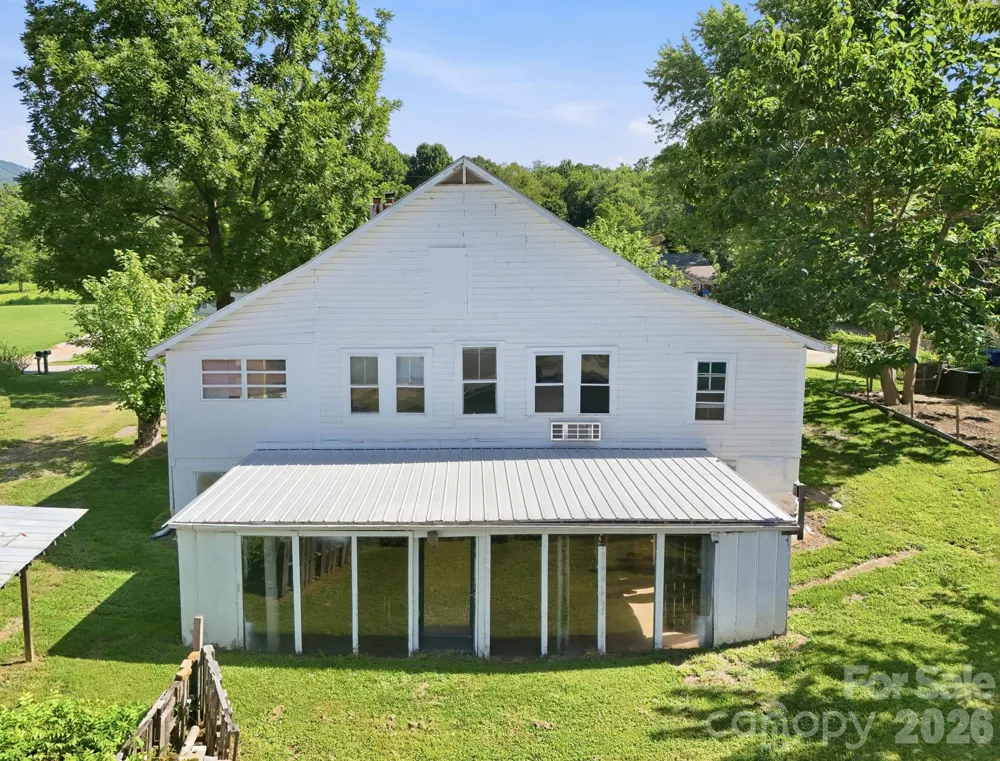 114 Old State Ten Road Black Mountain, NC 28711