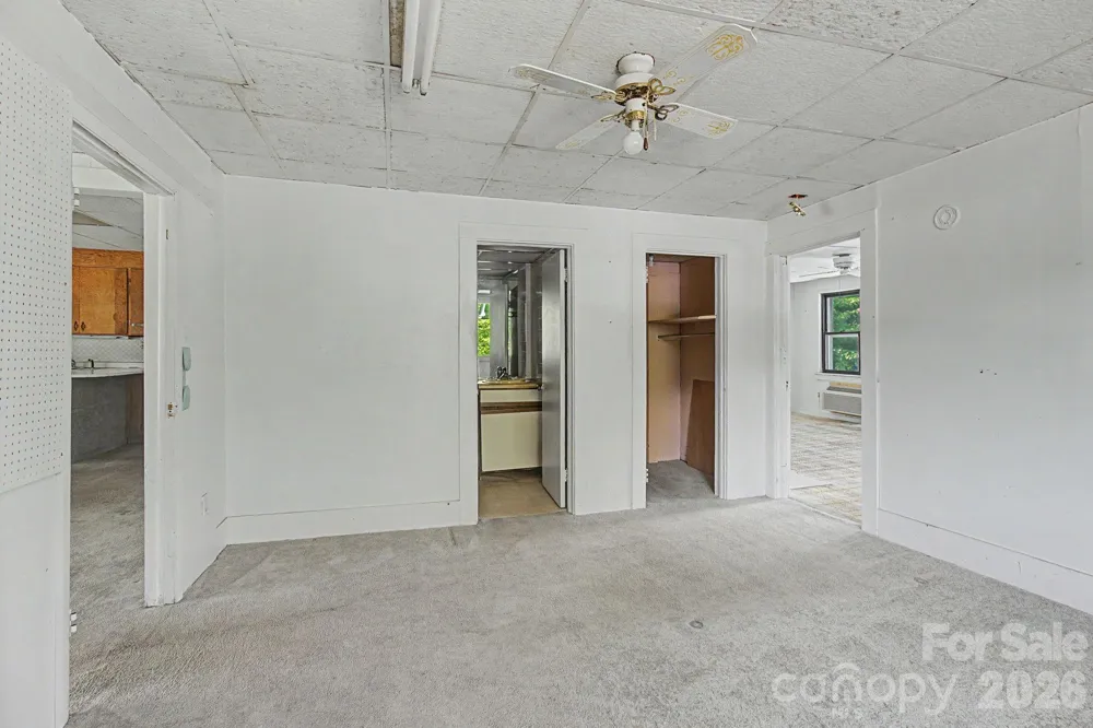 114 Old State Ten Road Black Mountain, NC 28711