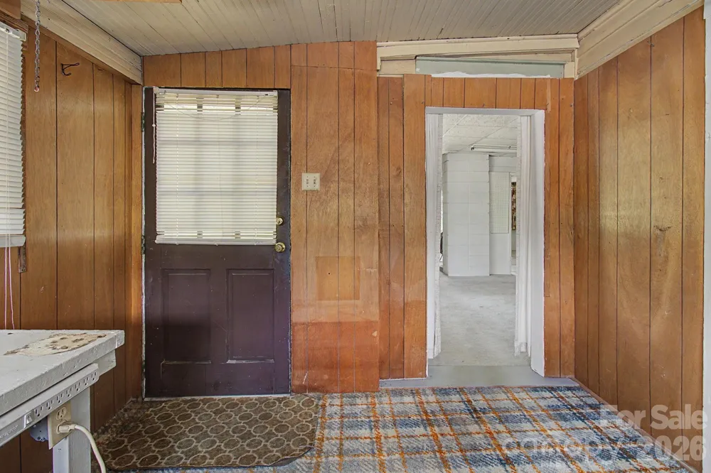 114 Old State Ten Road Black Mountain, NC 28711
