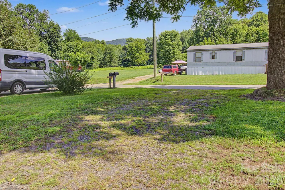 114 Old State Ten Road Black Mountain, NC 28711