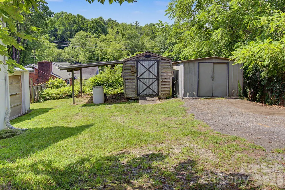 114 Old State Ten Road Black Mountain, NC 28711
