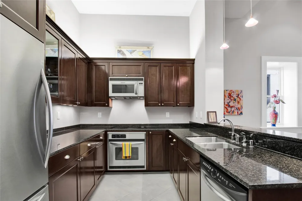 415 Kempner Street Galveston, TX 77550
