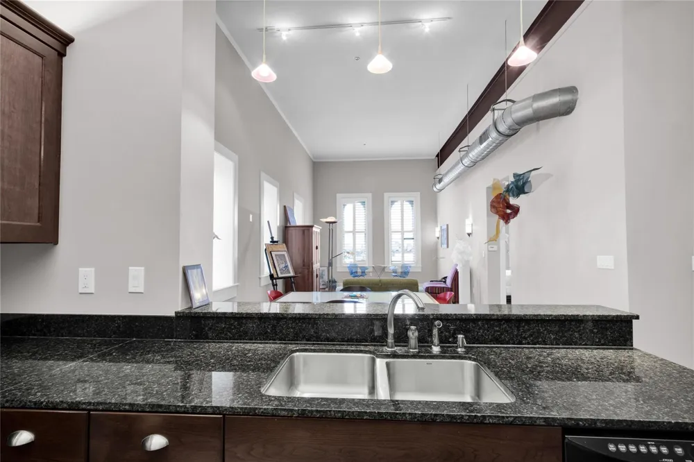 415 Kempner Street Galveston, TX 77550