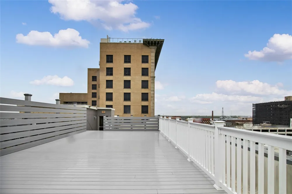415 Kempner Street Galveston, TX 77550