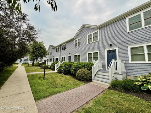 31 Cedar Avenue #29