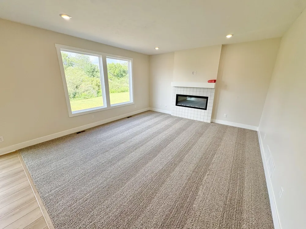 8321 Kettle Oak Drive SE Caledonia Township, MI 49302