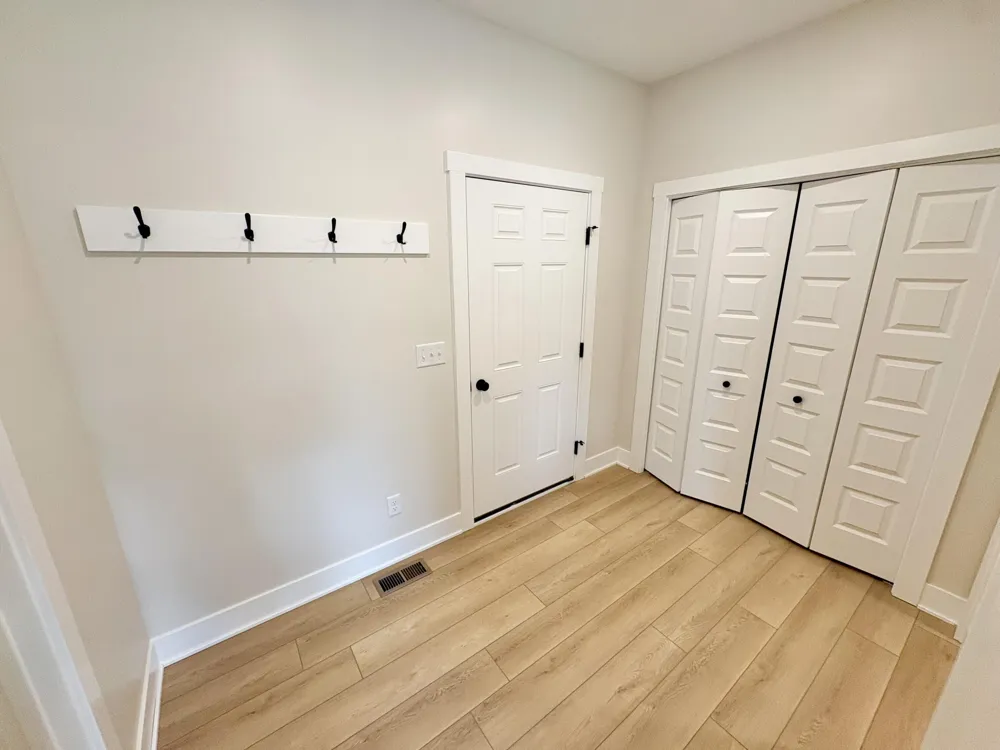 8321 Kettle Oak Drive SE Caledonia Township, MI 49302