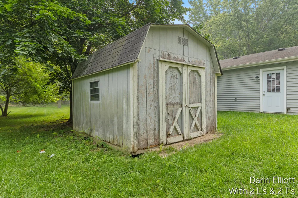 2110 Worden Street Lansing City, MI 48910