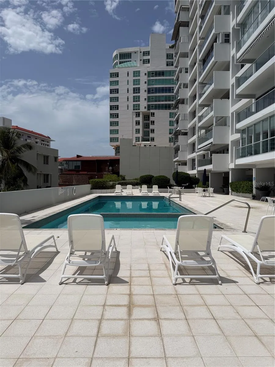 6 CONDOMINIO LAGUNA TERRACE STREET #2C San Juan, PR 00907