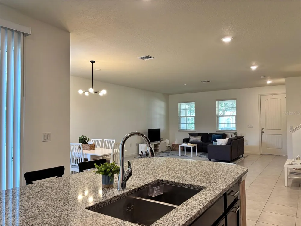 13712 SUMMERPORT VILLAGE PARKWAY Windermere, FL 34786