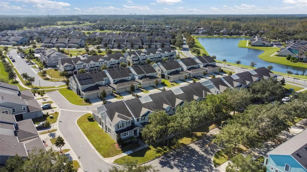 13712 SUMMERPORT VILLAGE PARKWAY Windermere, FL 34786