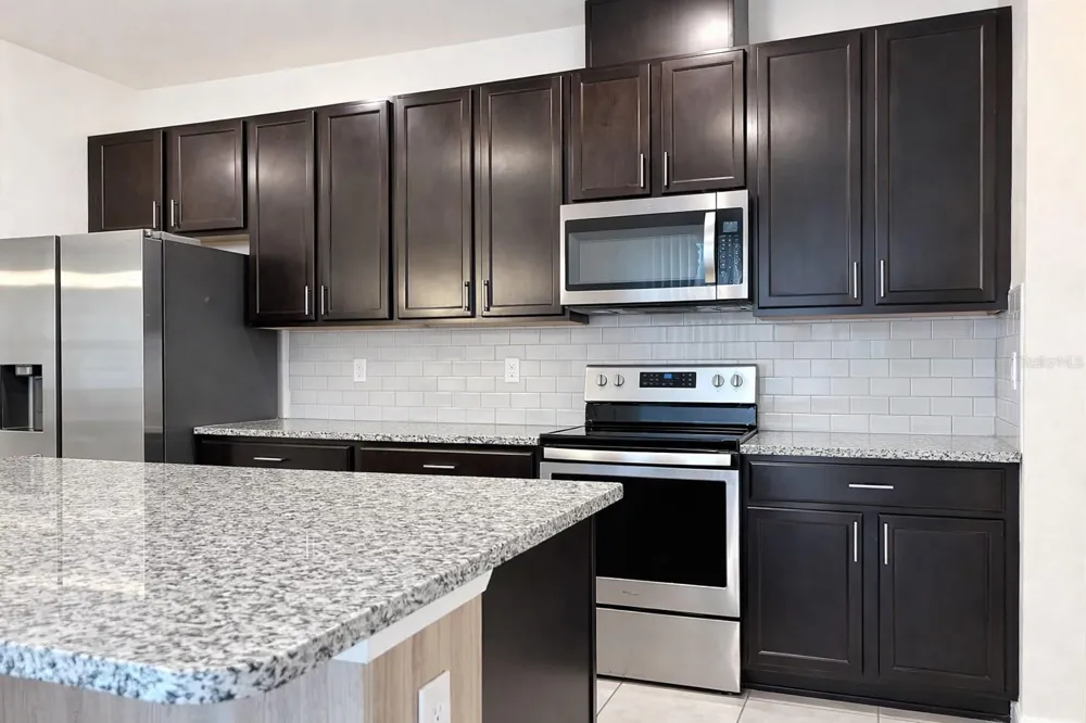 13712 SUMMERPORT VILLAGE PARKWAY Windermere, FL 34786