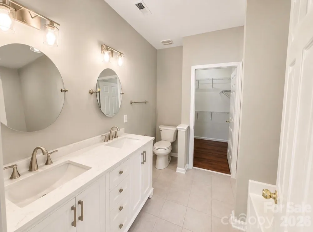 320 Shingleoak Drive Clover, SC 29710