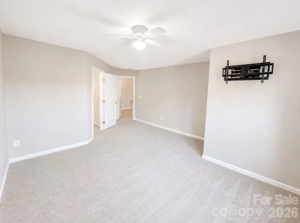 320 Shingleoak Drive Clover, SC 29710