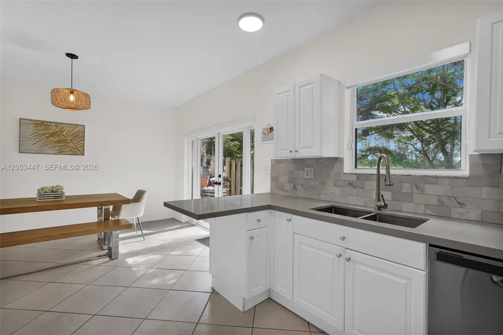 22019 SW 92nd Pl Cutler Bay, FL 33190