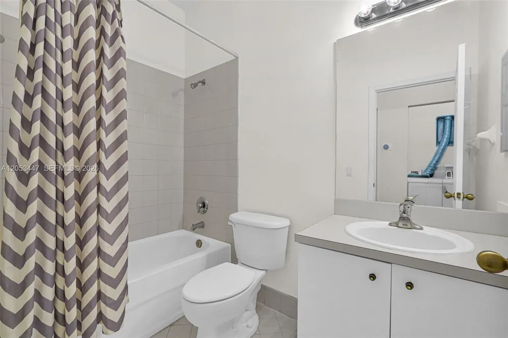 22019 SW 92nd Pl Cutler Bay, FL 33190