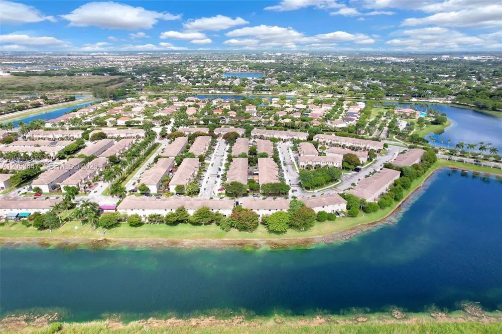 22019 SW 92nd Pl Cutler Bay, FL 33190