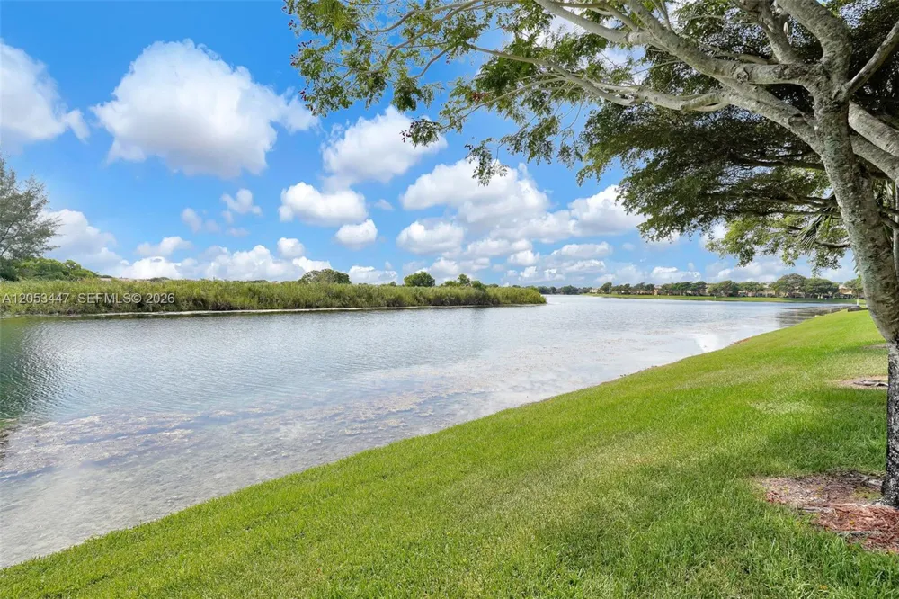 22019 SW 92nd Pl Cutler Bay, FL 33190