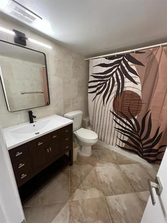 351 NE 19TH PLACE #206K Wilton Manors, FL 33305