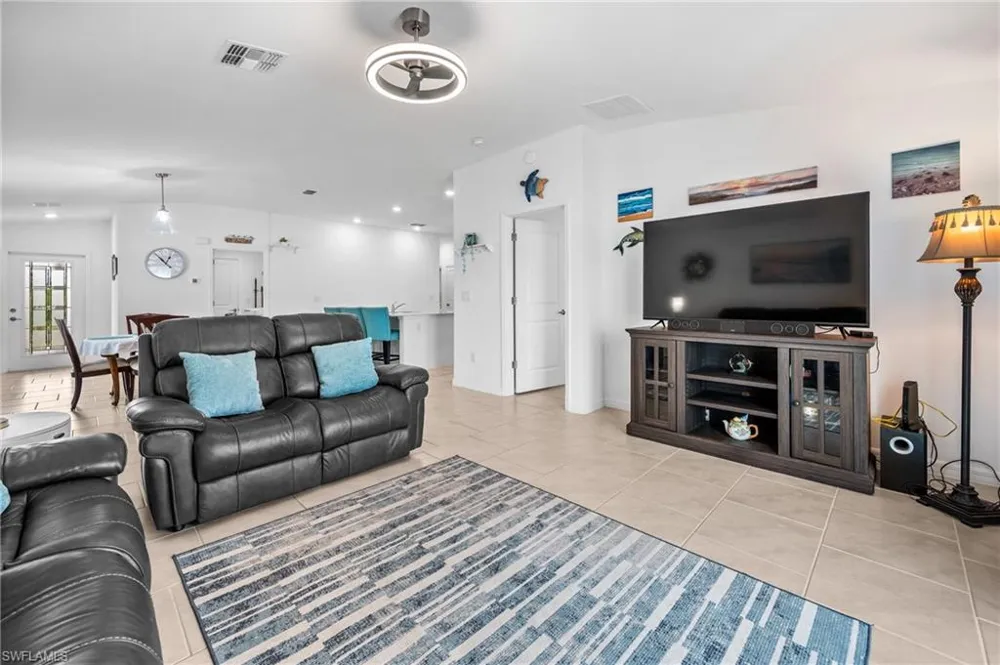 Address Not Shown Rotonda West, FL 33947