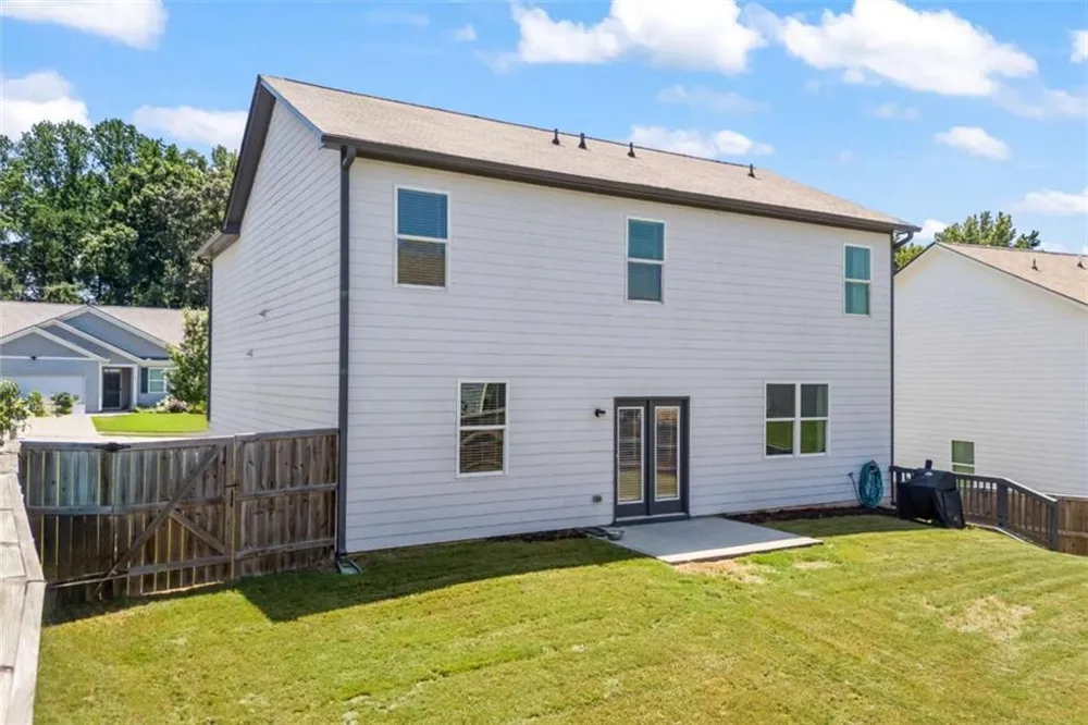 178 Starbuck Parkway Pendergrass, GA 30567