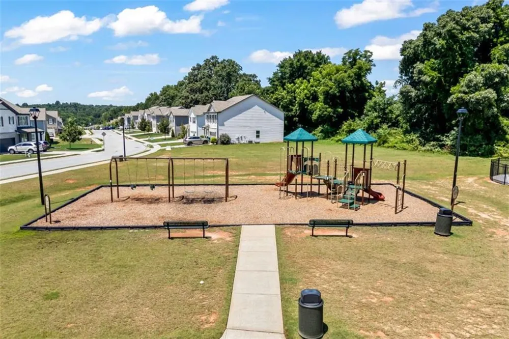 178 Starbuck Parkway Pendergrass, GA 30567