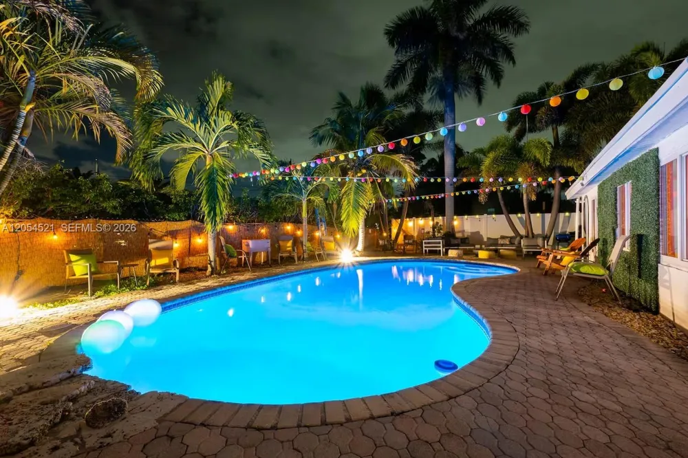 2784 NE 30th St Lighthouse Point, FL 33064