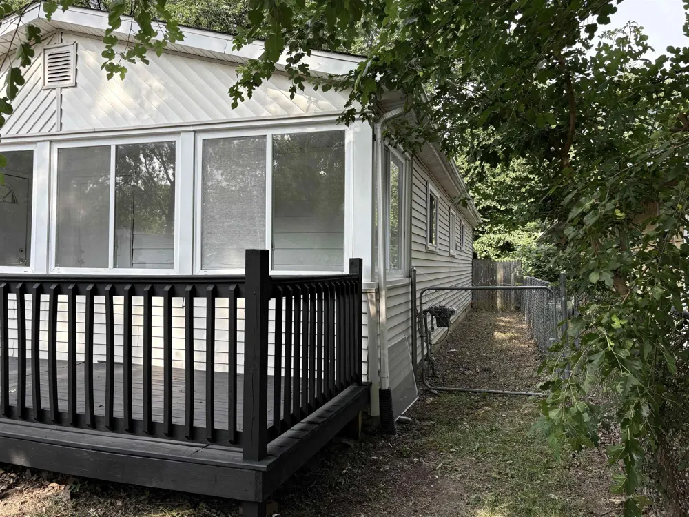 3143 Maywood Drive Mt Morris City, MI 48504