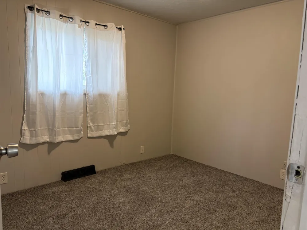 3143 Maywood Drive Mt Morris City, MI 48504