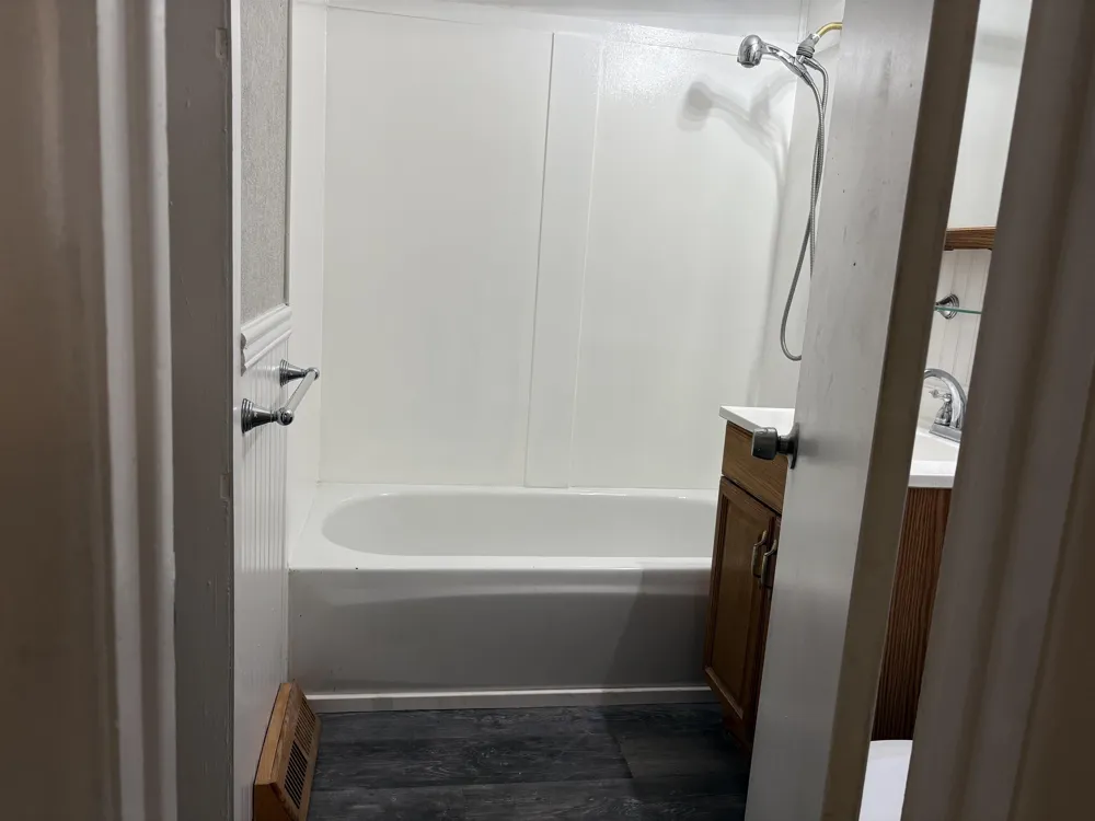 3143 Maywood Drive Mt Morris City, MI 48504