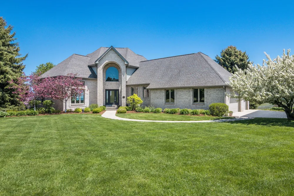 7852 Underwood Ridge Peninsula Township, MI 49686