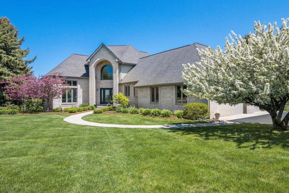 7852 Underwood Ridge Peninsula Township, MI 49686