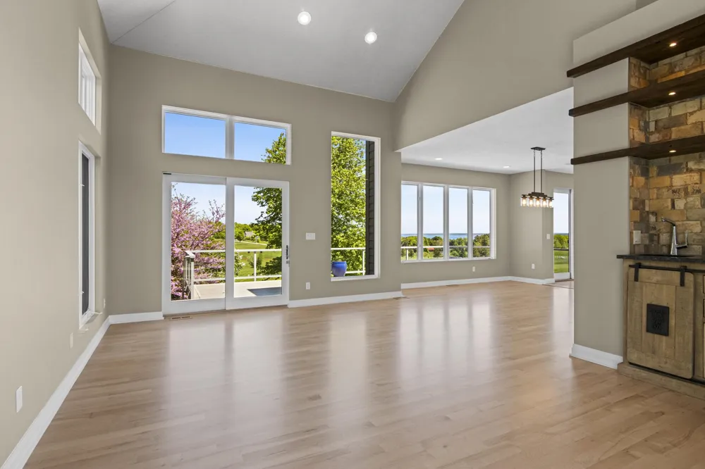 7852 Underwood Ridge Peninsula Township, MI 49686