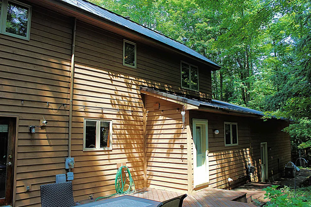 8131 Hillside Drive Long Lake Township, MI 49685