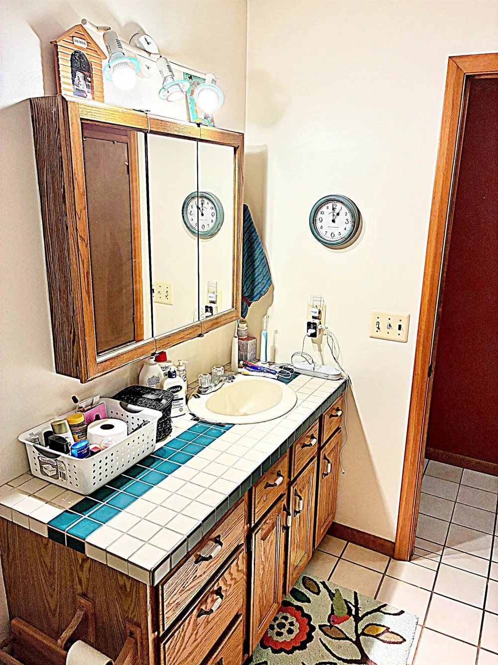 8131 Hillside Drive Long Lake Township, MI 49685