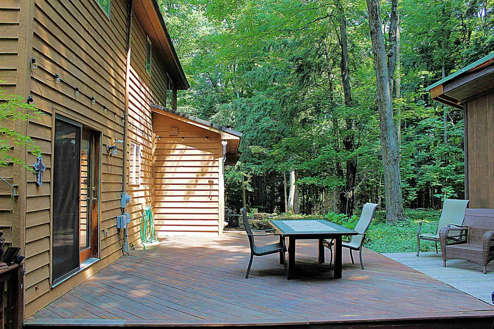 8131 Hillside Drive Long Lake Township, MI 49685